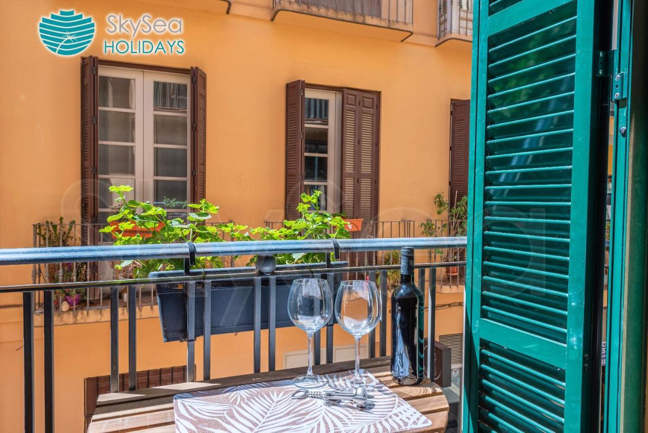 Skysea Holidays City Center Suites Málaga Kültér fotó